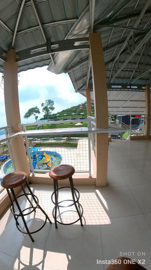 Pojok Kahyangan Homestay And Cabin Kejajar Exterior photo